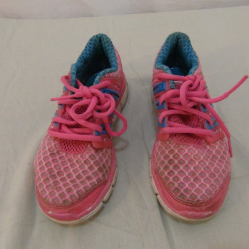 WOMEN'S SIZE 3 ADIDAS CLIMA COOL PINK LIGHT BLUE RUNNING ATHLETIC SHOES NM 32156